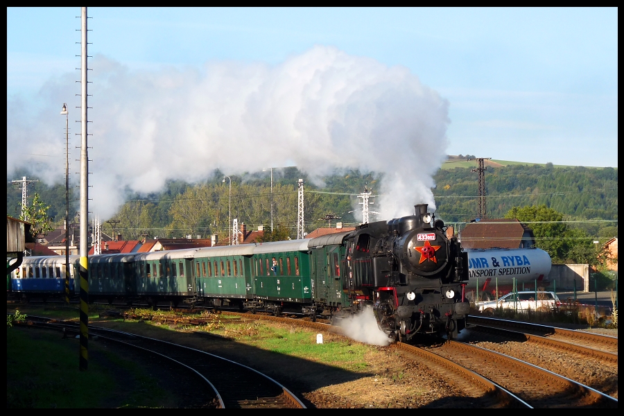 120 let trati Valask Mezi - Ronov pod Radhotm (29.09.2012).