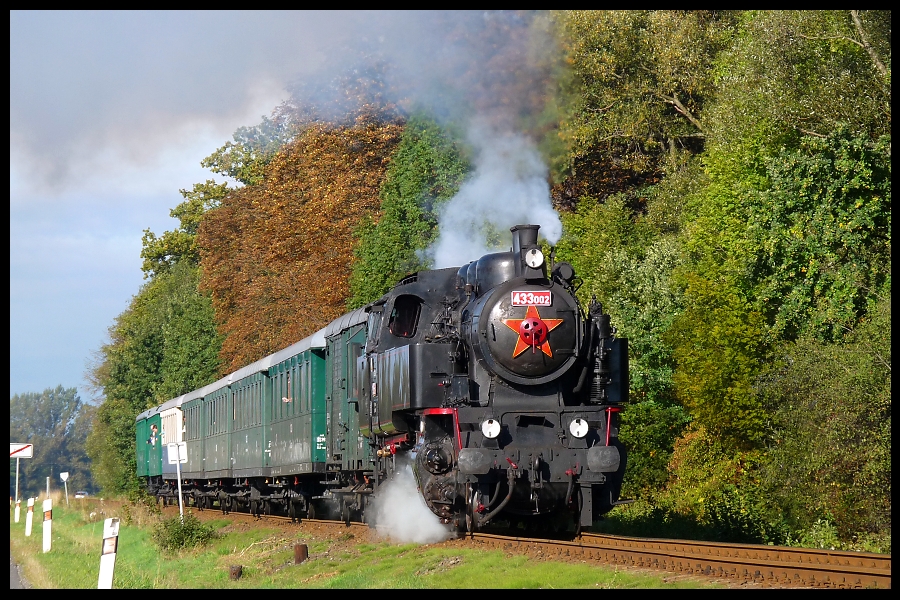 120 let trati Valask Mezi - Ronov pod Radhotm (29.09.2012).